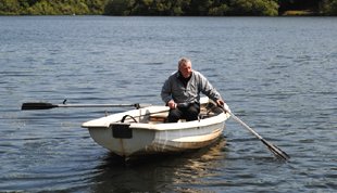 A rare sighting of Peter Kirman on the water.